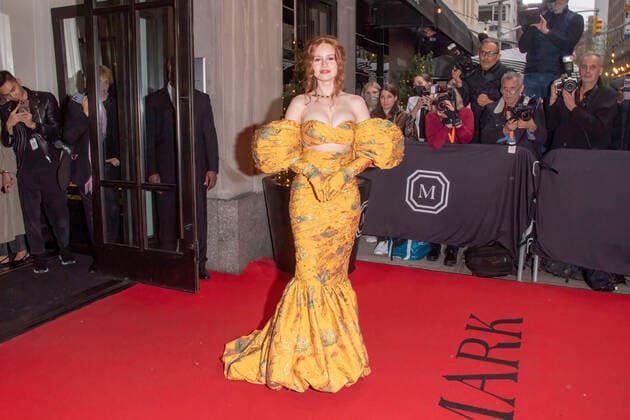 May 2, 2022, New York, United States: Madelaine Petsch wearing Moschino departs The Mark Hotel for 2022 Met Gala in New York City. New York United States - ZUMAs197 20220502_zaa_s197_448 Copyright: xRonxAdarx