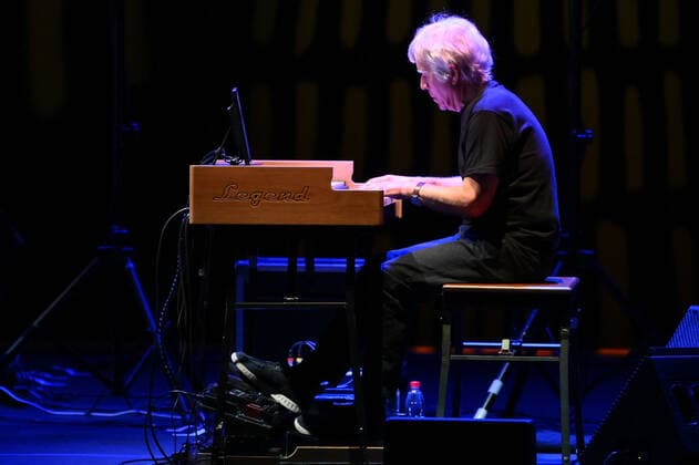 Van Der Graaf Generator Perform In Rome, Italy Hugh Banton during the concert of the Van Der Graaf Generator, at Auditorium Parco della Musica, 3th May, Rome, Italy. Rome Italy  Copyright: xDomenicoxCippitellix originalFilename: livemedia-vandergr220503_npCrZ.jpg