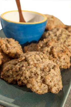Homemade oatmeal cookies in plate and blue bowl , 3270023.jpg, food, breakfast, healthy, cereal, sweet, snack, oat, grain, nutrition, diet, bowl, oats, fresh, delicious, closeup, dessert, eating, tasty, health, baked, cooked, cooked, wheat, cookies, eat, macro, cookie, organic, sugar, close-up, vegetarian, raw, corn, ingredient, oatmeal, bowl, plate, background, home, homemade,