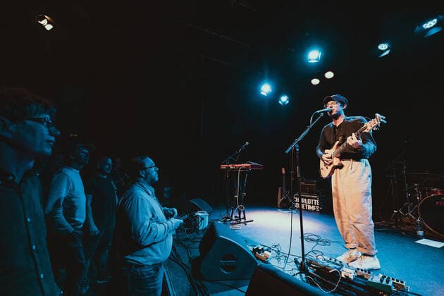 Clap Your Hands Say Yeah live in Copenhagen, Denmark Copenhagen, Denmark. 04th, May 2022. The American band Clap Your Hands Say Yeah performs a live concert at Hotel Cecil in Copenhagen. Here frontman, musician and singer Alec Ounsworth is seen live on stage. Copenhagen Denmark  Copyright: xGonzalesxPhoto MathiasxKristensex