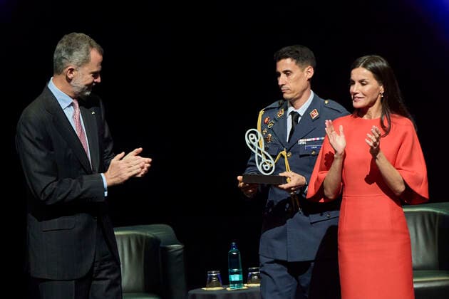 Spanisches Königspaar bei der Verleihung des nationalen Forschungspreises in Barcelona 05-05-2022 Barcelona Queen Letizia and King Felipe attend the national research awards 2021 at the auditorium of the Barcelona International Convention Center (CCIB) in Barcelona. No Spain Â  Copyright: xPPEx