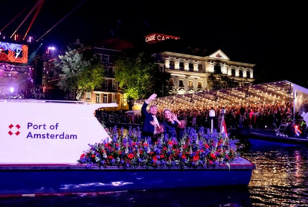 05-05-2022 Amsterdam Queen Maxima and King Willem-Alexander attend the liberation concert (Afsluiting Nationale Viering van de Bevrijding) at the Amstel in Amsterdam. Â  Copyright: xPPEx