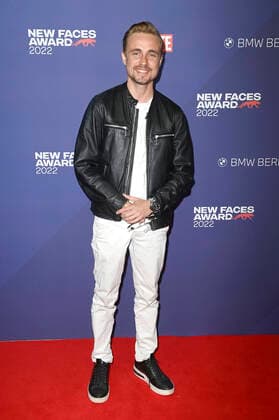 Constantin von Jascheroff beim Bunte New Faces Award Music 2022 im The Reed. Berlin, 05.05.2022