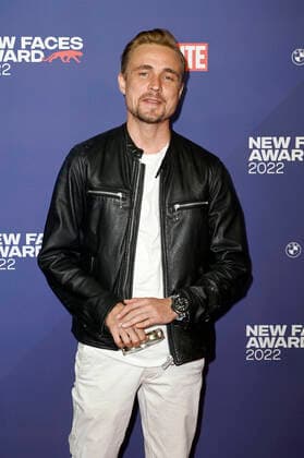 Constantin von Jascheroff beim Bunte New Faces Award Music 2022 im The Reed. Berlin, 05.05.2022