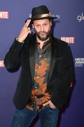 Manuel Cortez beim Bunte New Faces Award Music 2022 im The Reed. Berlin, 05.05.2022