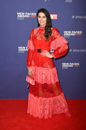 Rebecca Kunikowski beim Bunte New Faces Award Music 2022 im The Reed. Berlin, 05.05.2022