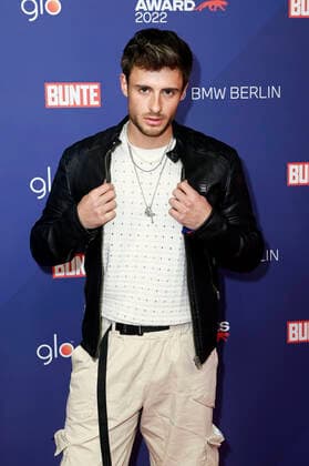 Fabian Arnold beim Bunte New Faces Award Music 2022 im The Reed. Berlin, 05.05.2022