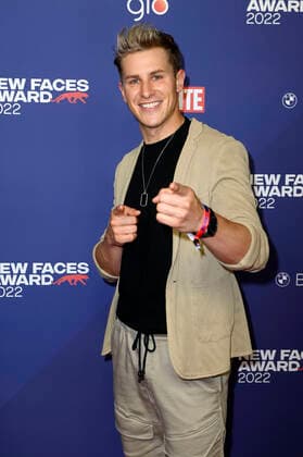 Lukas Sauer beim Bunte New Faces Award Music 2022 im The Reed. Berlin, 05.05.2022