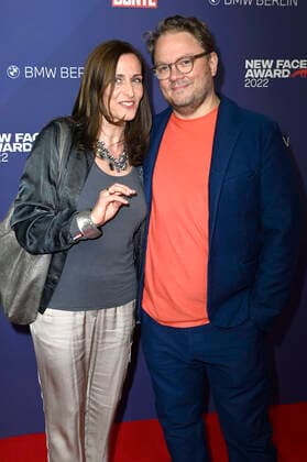 Ulrike Frank mit Ehemann Marc Schubring beim Bunte New Faces Award Music 2022 im The Reed. Berlin, 05.05.2022