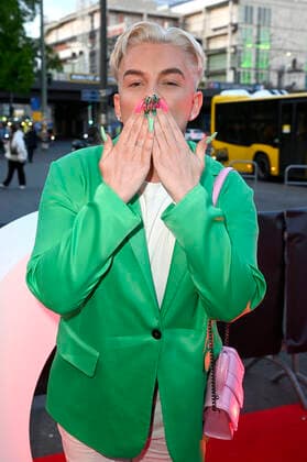 Twenty4tim beim Bunte New Faces Award Music 2022 im The Reed. Berlin, 05.05.2022