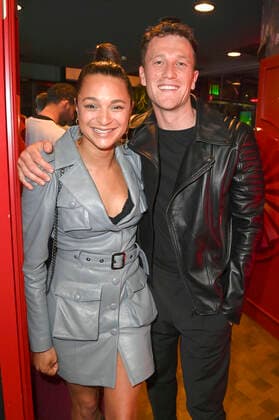 Taneshia Abt und Artjom Gilz beim Bunte New Faces Award Music 2022 im The Reed. Berlin, 05.05.2022
