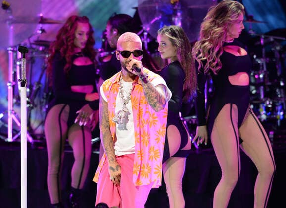 HOLLYWOOD FL - MAY 05: Maluma performs during the Formula 1 Miami Grand Prix Kick Off Concert at Hard Rock Live held at the Seminole Hard Rock Hotel & Casino on May 5, 2022 in Hollywood, Florida. Copyright: xmpi04x