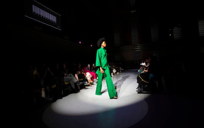 (220507) -- TORONTO, May 7, 2022 -- A model presents a creation by the Baba Gang during the 2022 Fashion Art Toronto event in Toronto, Canada, May 6, 2022. (Photo by Xinhua) CANADA-TORONTO-FASHION ART WEEK ZouxZheng 