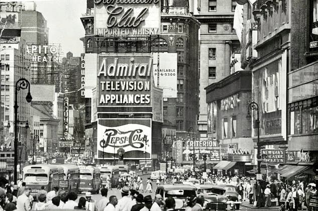 Times Square, New York City, New York, USA, Angelo Rizzuto, Anthony Angel Collection, August 1953  Copyright: xCircaxImagesx ghi-circa11078