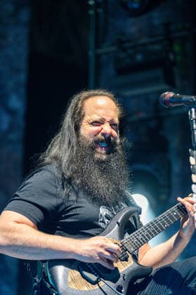 Dream Theater Konzert in Mantua John Petrucci - guitar, backing vocals during Dream Theater - Top of the World Tour, Music Concert in Padova, Italy, May 08 2022