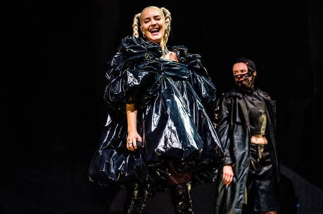 Pop singer Anne-Marie performs at the First Direct Arena, Leeds, United Kingdom on her Dysfunctional UK Arena Tour. Featuring: Anne-Marie Rose Nicholson Where: Leeds, United Kingdom When: 09 May 2022 Credit: Graham Finney Cover Images Copyright: xGrahamxFinneyx xCoverxImagesx 51514419 EDITORIAL USE ONLY. NOT FOR USE BY NEWSPAPERS BASED IN THE UK.