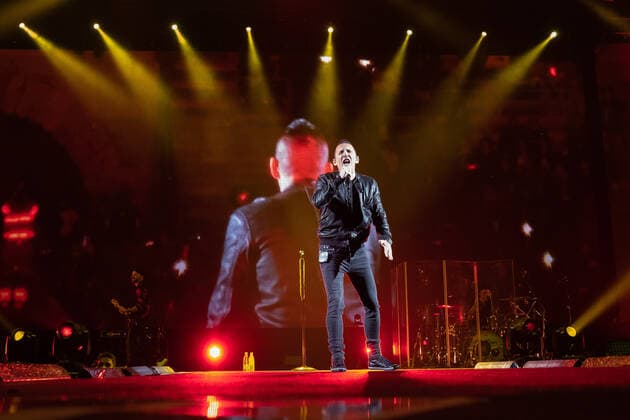 Moda Perform In Verona, Italy Francesco Kekko Silvestre - Moda during the Music Concert MODA - Buona Fortuna Tour on May 09, 2022 at the Arena di Verona in Verona, Italy Verona Italy  Copyright: xRobertoxTommasinix originalFilename: livemedia-modabuon220509_npN0I.jpg
