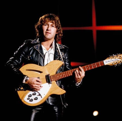 DISCO ZDF Disco, Musiksendung, Deutschland, 1980, Auftritt des Sängers und Gitarristen Peter Maffay. Disco, ZDF music program, Germany, 1980, singer and guitarist Peter Maffay., Deutschland Copyright: ArthurxGrimm UnitedArchives82007675 EDITORIAL USE ONLY