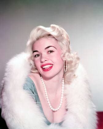 Jayne Mansfield Jayne Mansfield (1933 - 1967) Years 1960. It is forbidden to reproduce the photograph out of context of the promotion of the film. It must be credited to the Film Company and or the photographer assigned by or authorized by allowed on the set by the Film Company. Restricted to Editorial Use. Photo12 does not grant publicity rights of the persons represented. Copyright: xPhoto12 WolfTracerArchivex A7B12A06_106