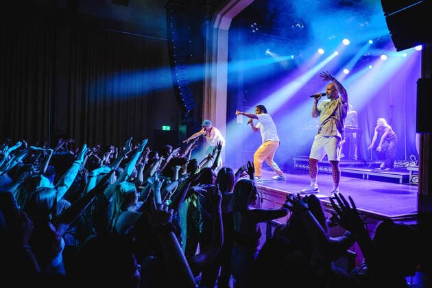 Bilder des Jahres 2022, Entertainment 05 Mai Culcha Candela live in Bern, Switzerland Bern, Switzerland. 12th, May 2022. The German rap group Culcha Candela performs a live concert at Bierh?beli in Bern. Bern Switzerland  Copyright: xGonzalesxPhoto TilmanxJentzschx