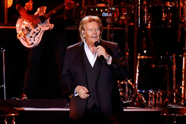 Howard Carpendale live bei einem Konzert seiner 50 Jahre - Die Show meines Lebens -Tour in der Lanxess-Arena. Köln, 13.05.2022 NRW Deutschland Copyright: xChristophxHardtx