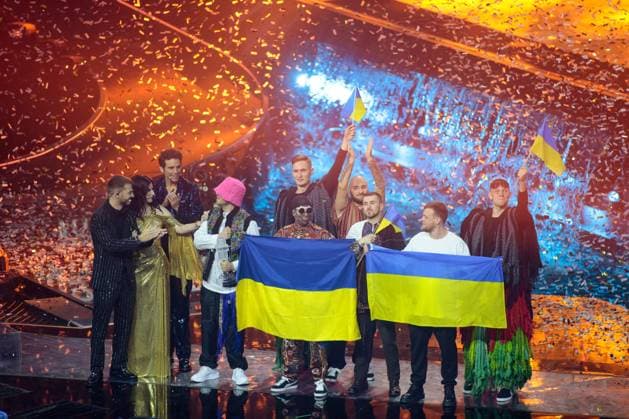 Eurovision Song Contest 2022 Kalush Orchestra (Stefani?) Ukraine during the Eurovision Song Contest Grand Final on 14 May 2022 at Pala Olimpico, Turin, Italy. Photo Nderim Kaceli Turin Italy  Copyright: xNderimxKacelix originalFilename: livemedia-eurivisi220514_npyLp.jpg