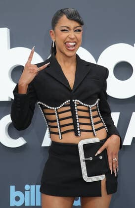 16 May 2022 - Las Vegas, NV - Liza Koshy. 2022 Billboard Music Awards Red Carpet Arrivals. Photo Credit: MJT AdMedia 280177 2022-05-15 NV Las Vegas Etats-Unis  Copyright: xAdMediax STAR_280177_039