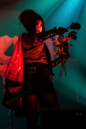 Alexandra James von Twin Temple live bei in der ZAG Arena. Hannover, 15.05.2022