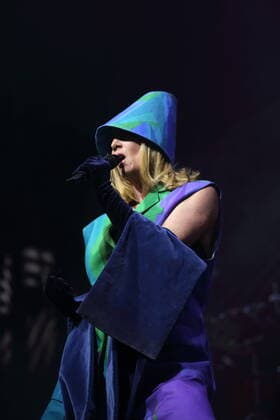 Roisin Murphy bei einem Konzert in der Columbiahalle in Berlin, 16. Mai 2022. Roisin Murphy Konzert Berlin