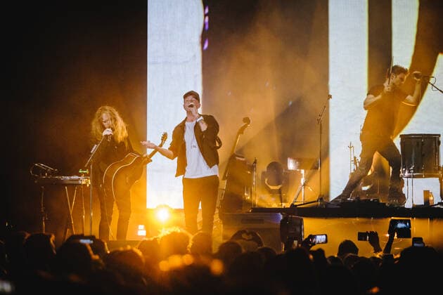 OneRepublic live in Z?rich, Switzerland Zurich, Switzerland. 16th, May 2022. The American band OneRepublic performs a live concert at Hallenstadion in Z?rich. Here singer and musician Ryan Tedder is seen live on stage. Z?rich Switzerland  Copyright: xGonzalesxPhoto TilmanxJentzschx