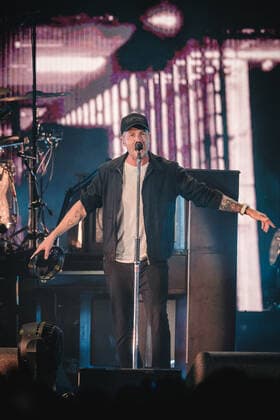 OneRepublic live in Z?rich, Switzerland Zurich, Switzerland. 16th, May 2022. The American band OneRepublic performs a live concert at Hallenstadion in Z?rich. Here singer and musician Ryan Tedder is seen live on stage. Z?rich Switzerland  Copyright: xGonzalesxPhoto TilmanxJentzschx