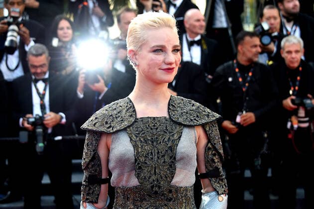 75th Cannes film festival 2022, Red carpet for the Opening Ceremony and ˜Coupez™ (Final cut) film premiere Pictured: Bebe Vio  Copyright: xAlbertoxTerenghi Cannesx2022x xix xVenezia2020x