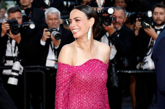 Berenice Bejo bei der Opening Ceremony mit der Premiere des Kinofilms Coupez! Final Cut auf dem Festival de Cannes 2022 75. Internationale Filmfestspiele von Cannes im Palais des Festivals. Cannes, 17.05.2022