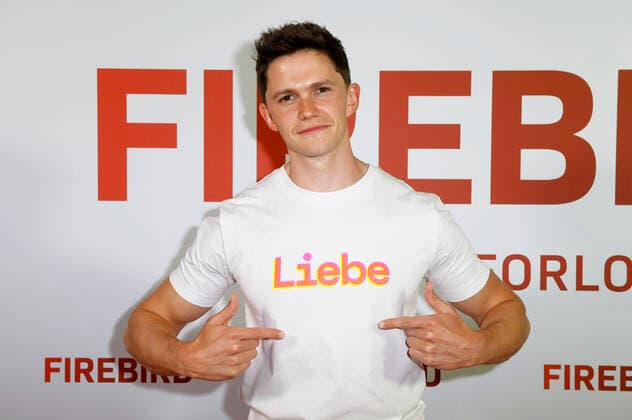 Bilder des Jahres 2022, Entertainment 05 Mai Entertainment Themen der Woche KW20 Tom Prior bei der Premiere des Kinofilms Firebird im Zoo Palast. Berlin, 17.05.2022 *** Tom Prior at the premiere of the motion picture Firebird at Zoo Palast Berlin, 17 05 2022 Foto:xF.xKernx xFuturexImage