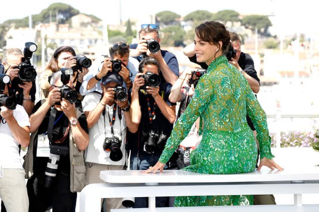 Berenice Bejo beim Photocall zum Kinofilm Coupez! Final Cut auf dem Festival de Cannes 2022 75. Internationale Filmfestspiele von Cannes im Palais des Festivals. Cannes, 18.05.2022