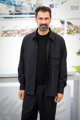 Foto IPP Daniele Cifala™ Cannes 18 05 2022 Esterno Notte (Exterior Night) Photocall - The 75th Annual Cannes Film Festival nella foto: Fabrizio Gifuni Italy Photo Press - World Copyright