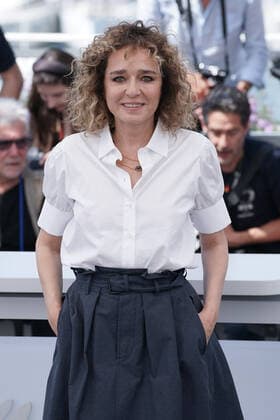 Valeria Colino CELEBRITES : 75Ã me Festival de Cannes - Photocall Jury Un Certain Regard - 18 05 2022 NorbertScanella Panoramic 