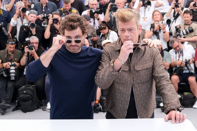 75eme Festival International du Film de Cannes. Photocall du jury Un Certain Regard. 75th International Cannes Film Festival. Photocall with Un Certain regard jury members 280295 2022-05-18 Biolay, Benjamin; Ramirez, Edgar  Copyright: xSergexArnalx xStarfacex STAR_280295_021