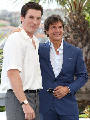 May 18, 2022, Cannes, Cote d Azur, France: MILES TELLER and TOM CRUISE attend the TOP GUN : MAVERICK photocall during 75th annual Cannes Film Festival Cannes France - ZUMAc179 20220518_zep_c179_223 Copyright: xMickaelxChavetx