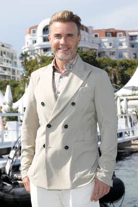 May 18, 2022, Cannes, France: Gary Barlow poses at the photocall for Take That Greatest Days during the 75th Annual Cannes Film Festival at Hotel Majestic Pier in Cannes, France, on 18 May 2022. Photo: Cannes France - ZUMAm179 20220518_zep_m179_081 Copyright: xAlecxMichaelx
