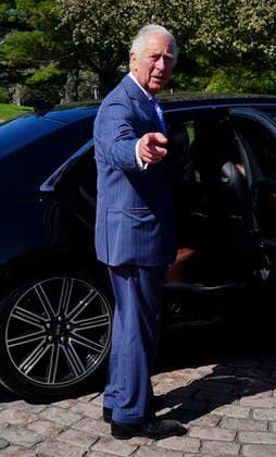 May 18, 2022, Ottawa, Ontario, Canada: Prince Charles departs the Royal Canadian Geographic Society for 30 Birds Foundation and Prince s Trust Canada engagement in Ottawa, while on his 2022 Royal Tour to Canada on Wednesday May 18, 2022. Ottawa Canada  - ZUMAc35_ 20220518_zaf_c35_125 Copyright: xSeanxKilpatrickx