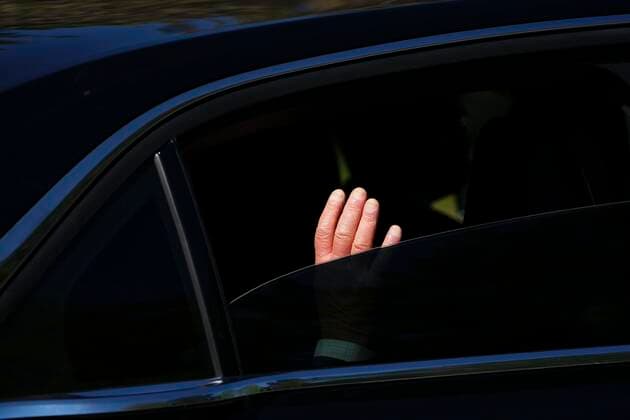 May 18, 2022, Ottawa, Ontario, Canada: Prince Charles, Prince of Wales, waves as he leaves the Royal Canadian Geographic Society in Ottawa, while on his 2022 Royal Tour to Canada on Wednesday, May 18, 2022. Ottawa Canada  - ZUMAc35_ 20220518_zaf_c35_144 Copyright: xSeanxKilpatrickx