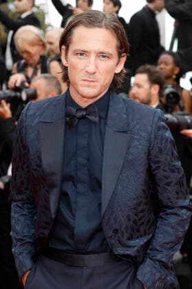 Lewis Pullman bei der Premiere des Kinofilms Top Gun: Maverick auf dem Festival de Cannes 2022 75. Internationale Filmfestspiele von Cannes im Palais des Festivals. Cannes, 18.05.2022