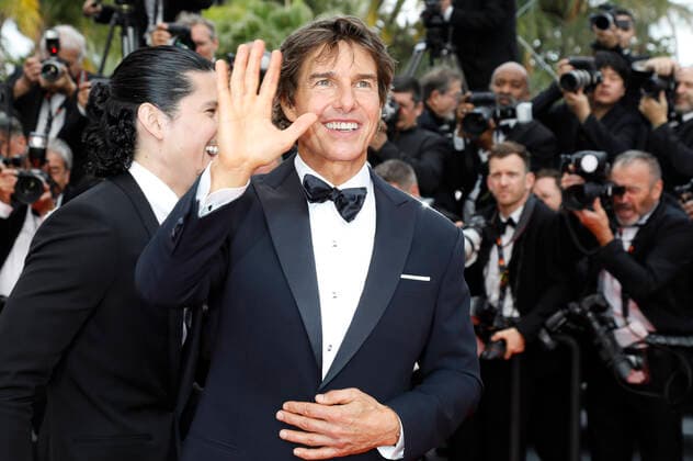 Tom Cruise bei der Premiere des Kinofilms Top Gun: Maverick auf dem Festival de Cannes 2022 75. Internationale Filmfestspiele von Cannes im Palais des Festivals. Cannes, 18.05.2022