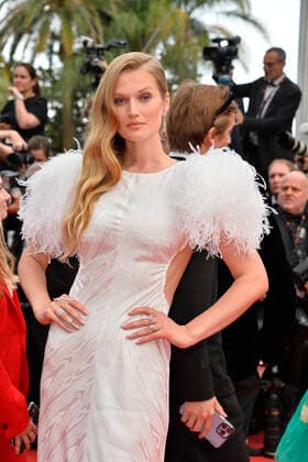 Toni Garrn Premiere des Kinofilms Top Gun: Maverick auf dem Festival de Cannes 2022 75. Internationale Filmfestspiele von Cannes im Palais des Festivals Cannes 18. Mai 2022