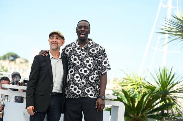 75eme Festival International du Film de Cannes. Photocall du film Tirailleurs . Festival de Cannes 2022 - The 75th annual Cannes film festival 2022 in Cannes - France - photocall of Tirailleurs - Mathieu Vadepied; Omar Sy 280350 2022-05-19 Cannes France  Copyright: xLionelxGuericolas MPPx STAR_280350_022