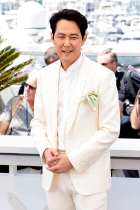 Lee Jung-jae beim Photocall zum Kinofilm Hunt Heon-teu auf dem Festival de Cannes 2022 75. Internationale Filmfestspiele von Cannes im Palais des Festivals. Cannes, 19.05.2022