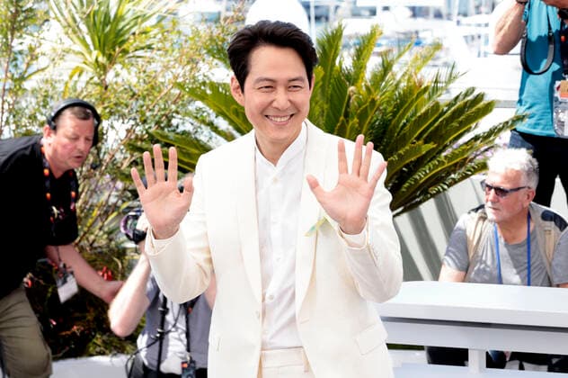 Lee Jung-jae beim Photocall zum Kinofilm Hunt Heon-teu auf dem Festival de Cannes 2022 75. Internationale Filmfestspiele von Cannes im Palais des Festivals. Cannes, 19.05.2022