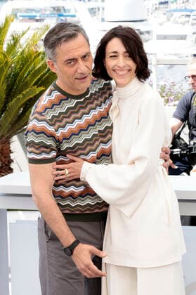 Filippo Timi und Elena Lietti beim Photocall zum Kinofilm The Eight Mountains Le otto montagne auf dem Festival de Cannes 2022 75. Internationale Filmfestspiele von Cannes im Palais des Festivals. Cannes, 19.05.2022