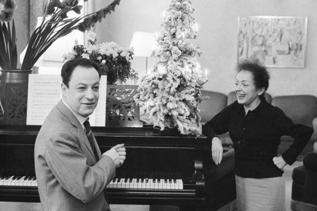 Edith Piaf with Charles Dumont With the French composer who wrote one of her most famous songs of her career: Non, je ne regrette rien . December 22, 1960 Copyright: xLucxFournol Photo12x FRN13A00_034